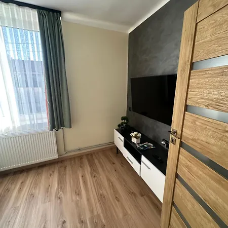 Zarda Appartman Apartament Kiskunmajsa